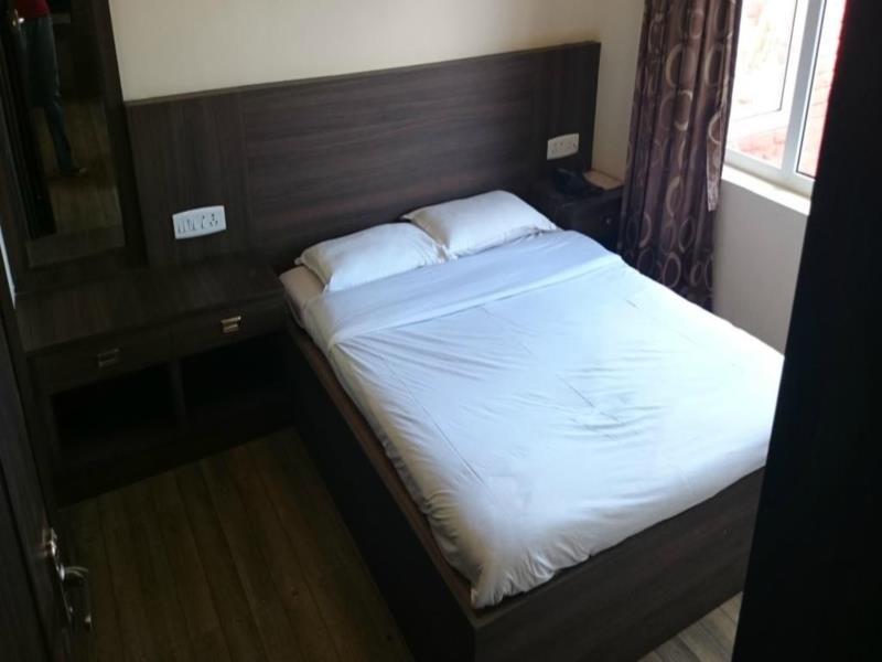 Hotel Lakeview Udagamandalam Exterior foto